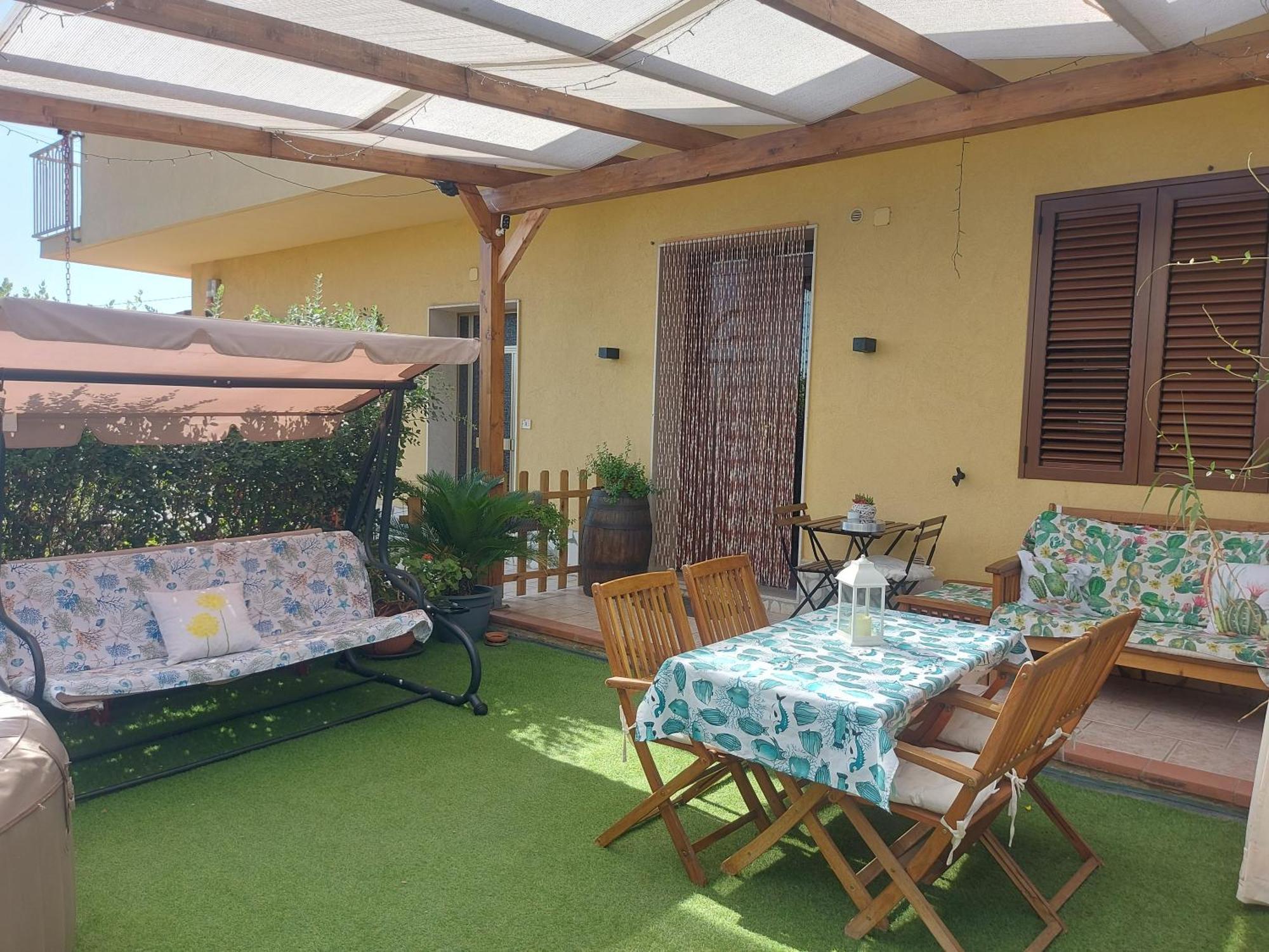 Elorina Sicily Home Syracuse Exterior photo