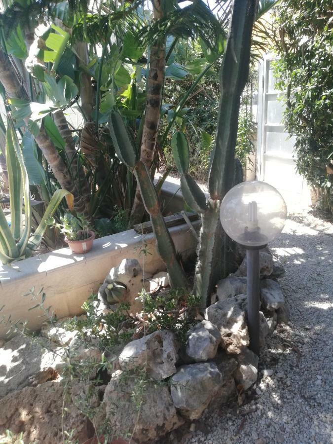 Elorina Sicily Home Syracuse Exterior photo